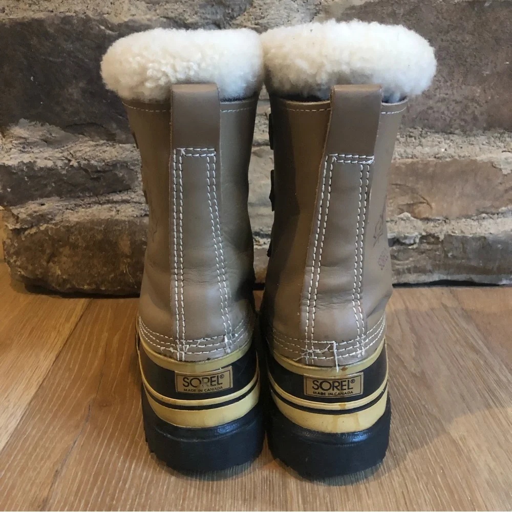 Sorel Caribou women’s size 7 price firm!